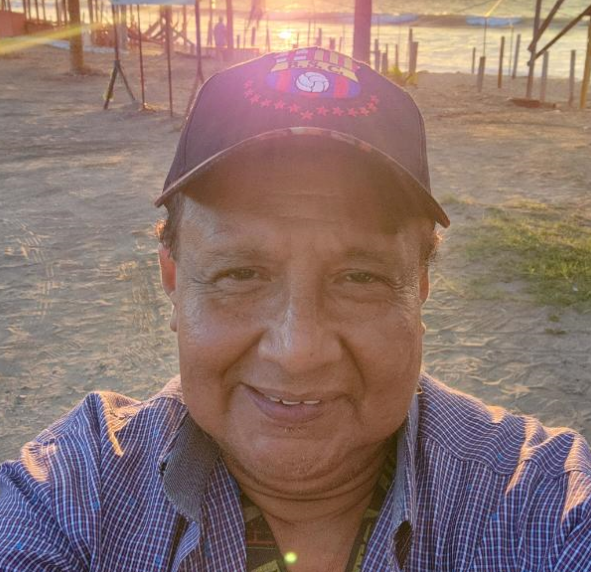 <em>Fausto Nivelo</em>