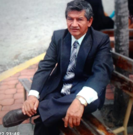 <em>Edwin Chavez</em>